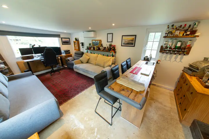 Garden room